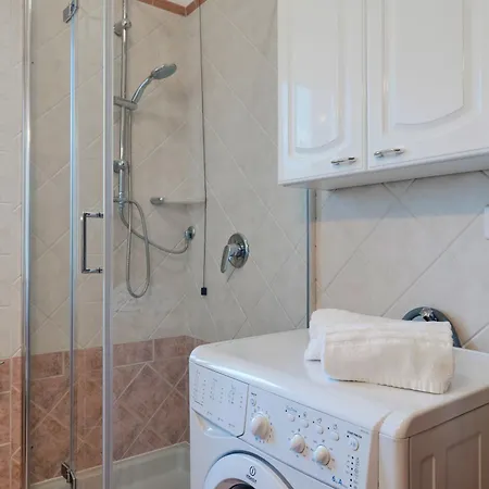 I Broli - Lovely Nest With Pool Apartmán *
