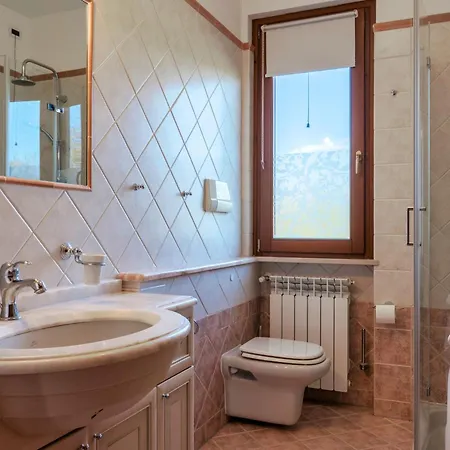I Broli - Lovely Nest With Pool Polpenazze del Garda